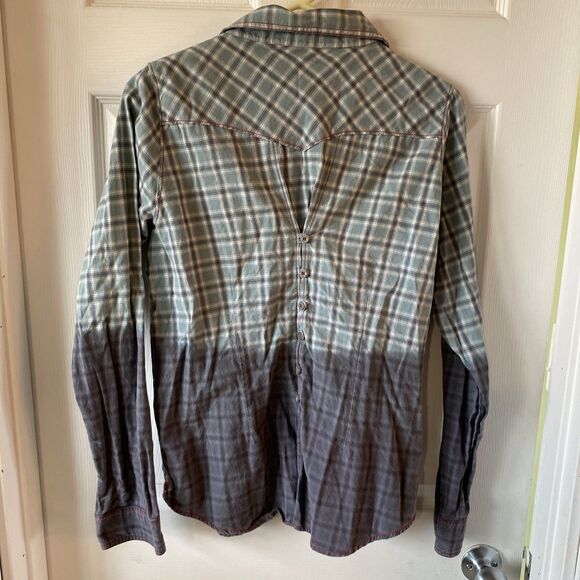 Southern Thread Women’s XL Pearl Snap Button Up Long Sleeve Shirt Plaid Western - Picture 7 of 15